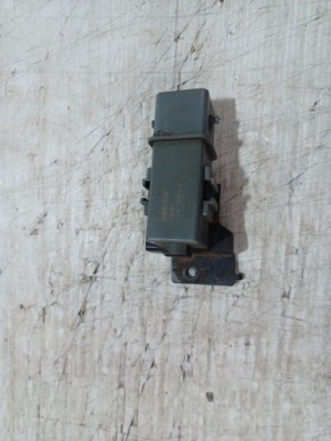 Hyundai tucson iii 15-20 2.0 crdi реле свеча накаливания 36830-2f760 фото №1