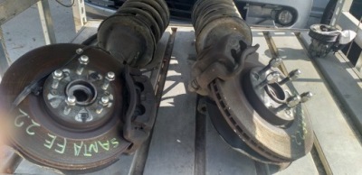 Поворотний кулак амортизатор лівий santa fe ii 2.2 06r- фото №1