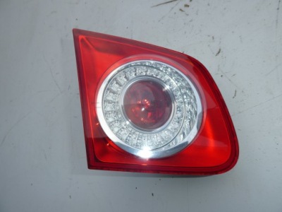 Лампа лівий задня w кришка vw jetta 1k5945093 фото №1