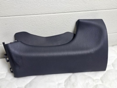 Захист заглушка молдинг консолі панелі toyota prius v 55044-47080 фото №1