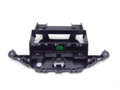 Opel astra k 15-22 заглушка панель рамка радио 888403685 39063479 фото №1