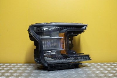 Ford f f150 2018-2020 фара лампа обычная тонированная правая usa фото №1