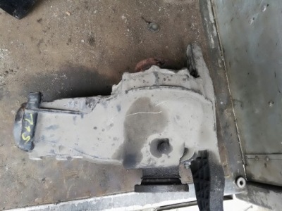 Диференціал диференціал задня audi a4 a6 01r525356e фото №1