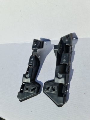 Master iii кронштейн направляющая кронштейн бампера левая 620430006r фото №1