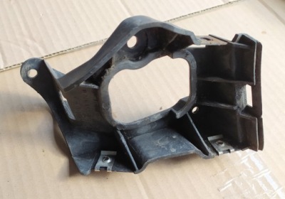 Кронштейн порога  правое  audi a6 c5 рестайлинг  01-04 5/5 pń фото №1