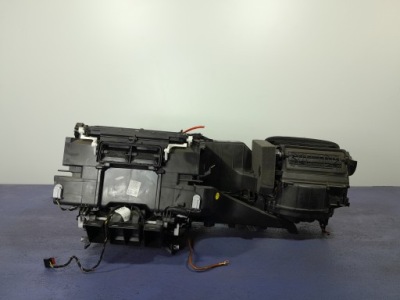 Audi a6 c7 повітродувка обігрівач комплектна випарник 4g1820005j фото №1