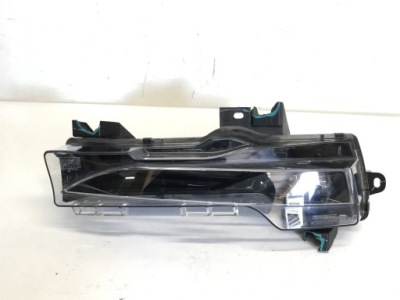 Tesla 3 протитуманна фара led drl правий 1077396-00-d фото №1