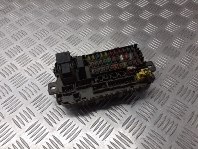 Коробка предохранителей honda cr-v 2.0 38600-s04-g1 фото №1