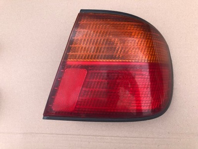 Правая лампа задняя nissan primera p11 95-99 sedan фото №1