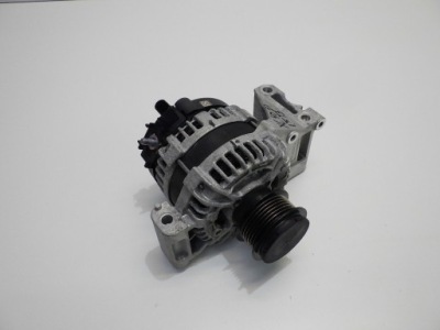 Volvo xc40 1.5 бензин t3 2021 генератор 32279255 фото №1