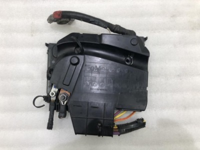 Клемма предохранителей av6t-14a067-bc ford c-max 2 фото №1