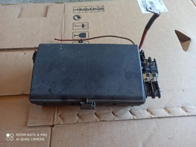 Коробка предохранителей opel insignia a 13275882 фото №1