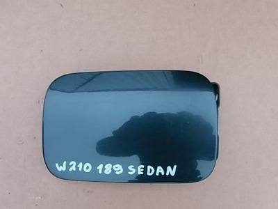 Кришка заливної пального a2105841139 mercedes w210 2.0 benz фото №1