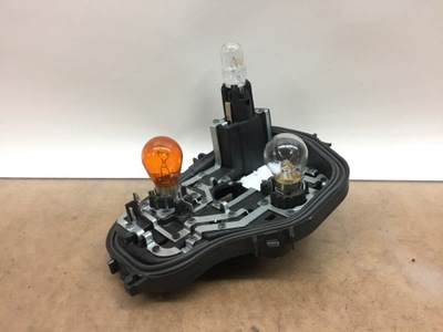 Citroen c4 cactus lift вкладыш лампы правый задняя фото №1