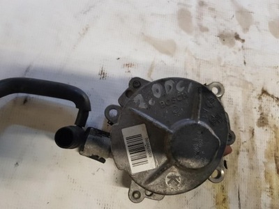 Насос вакуум вакуум 2.0dci koleos i 8200796080 фото №1