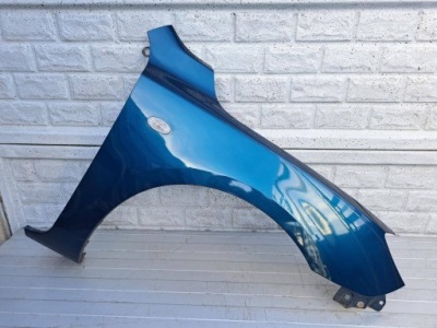 Mazda 3 седан 2003-2009 крило передній правий фото №1