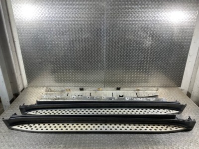 Mercedes ml164 рестайлінг  08- поріг пороги накладки накладки комплект a1646900610 фото №1