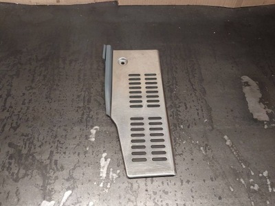 Подножка audi tt mk1 8n1864777a фото №1