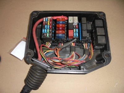 Коробка предохранителей maserati quattroporte 2006 фото №1