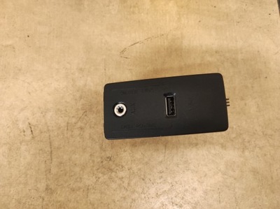 Роз'єм usb aux volvo s90 фото №1