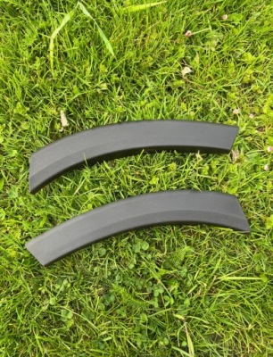НАКЛАДКА БАМПЕРА ЗАД LEWY+PRAWY SEAT ATECA 575853025/575853026 