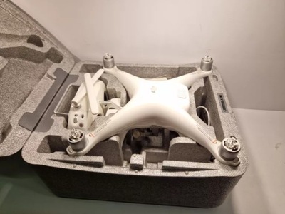 DRON DJI PHANTOM 4 PRO