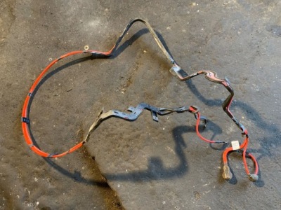 2011 bmw 1 f20 f21 клема плюсова 9230046 фото №1