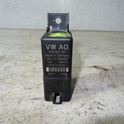 Skoda fabia 3 1.4tdi реле свічка 04b907281 фото №1