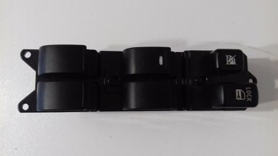 Mitsubishi asx панель скло лівий перед керування фото №1