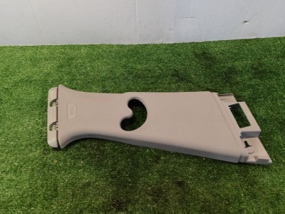 Защита стойка b правая bmw f46 7329588 фото №1