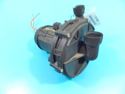 Помпа повітря вторинного vw new beetle 98- фото №1