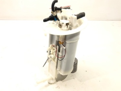 Насос топлива lexus gs 77704-30210 2.5 181km бака фото №1