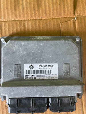 VW POLO 1.2B 5WP4029802 03D906033F COMPUTER ECU  