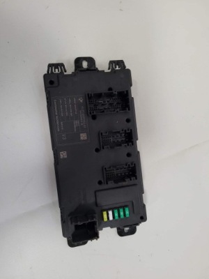 Модуль блок керування rem 6819334 bmw f20 lift 2016 фото №1