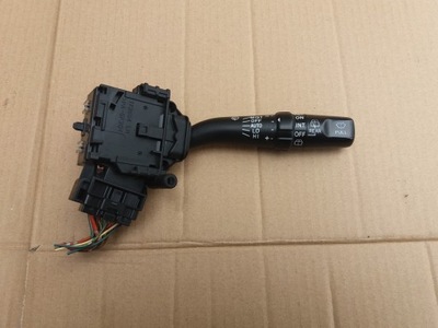 Перемикач важіль права toyota avensis t25 фото №1