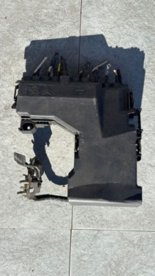 Модуль напряжения аккумулятор peugeot citroen 9666817380 фото №1