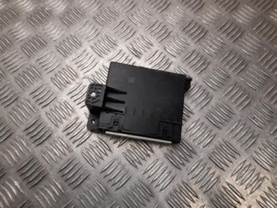 Модуль керуючий toyota prius plus 2019 8865047413 фото №1