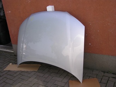 Капот audi a3 8p 03-05 r na малий решітка радіатора lak ly7w фото №1