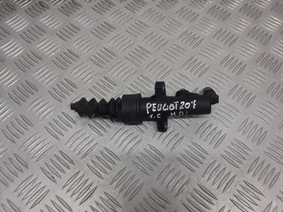 Помпа сцепления peugeot 207 1.6 hdi фото №1