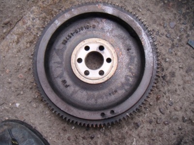 Toyota yaris i 1 02-06 1.0 b колесо маховик фото №1