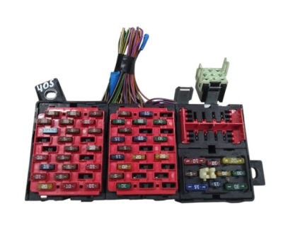 Коробка запобіжників land rover 75 фото №1