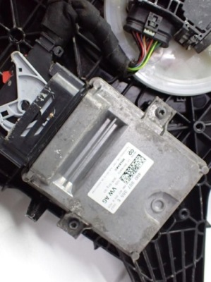 Модуль блок управления adblue 4m0907355e audi a4 b9 8w 20r фото №1