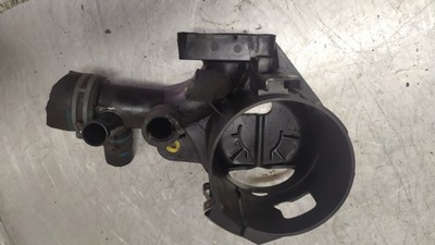 Mercedes w204 кронштейн фільтра пального фото №1