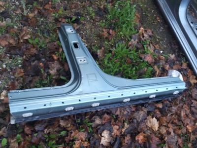 Citroen c4 3 e-c4 20- порог правый  четверть стойку фото №1