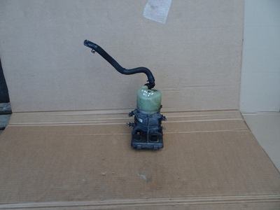 Volvo v60 s60 ii насос усилителя 31360442 фото №1