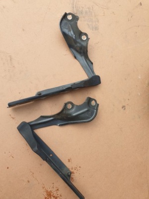 Петлі капот audi a6 c7 4g8823301e 4g8823302e фото №1