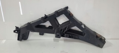 Напрямна кронштейн бампера задня лівий jaguar xe фото №1