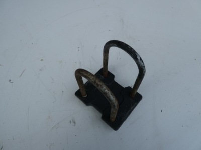 Cybant кронштейн рессора vw amarok 2h0598176 фото №1