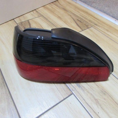 Peugeot 306 lift хэтчбек лампа задняя левая оригинал фото №1