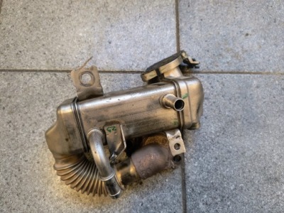 Радиатор выхлопных газов oe147350678r фото №1